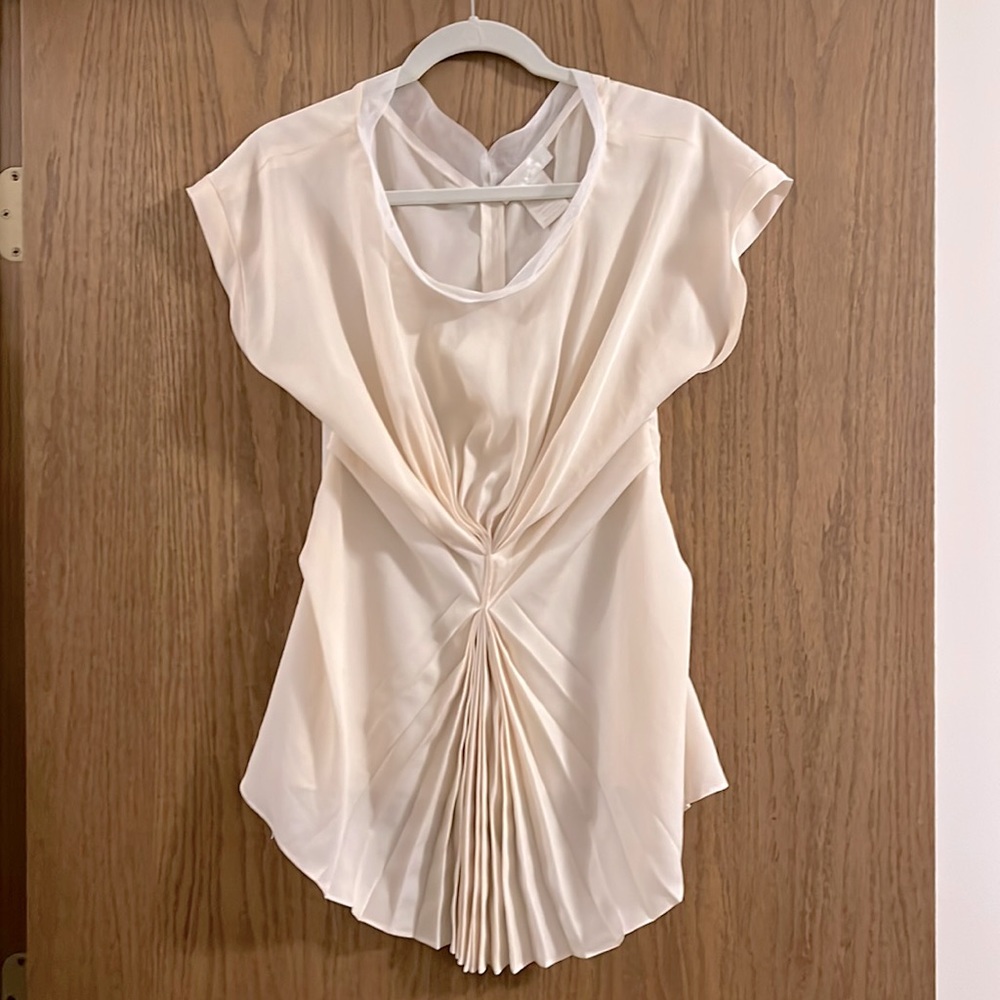 MM Couture while top size 5